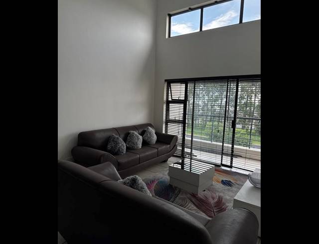 2 BEDROOM PROPERTY TO RENT IN GREENSTONE HILL
